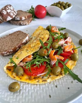 dieta-z-niskim-ig-omlet-z-lososiem-1.jpg